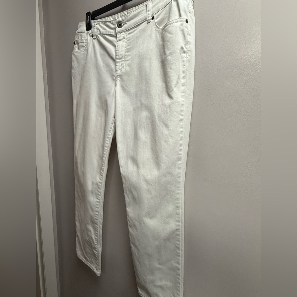2/$29 all $20 Jeans. EUC Chico's Platinum White Jeans Chicos Size 2 S/14 S